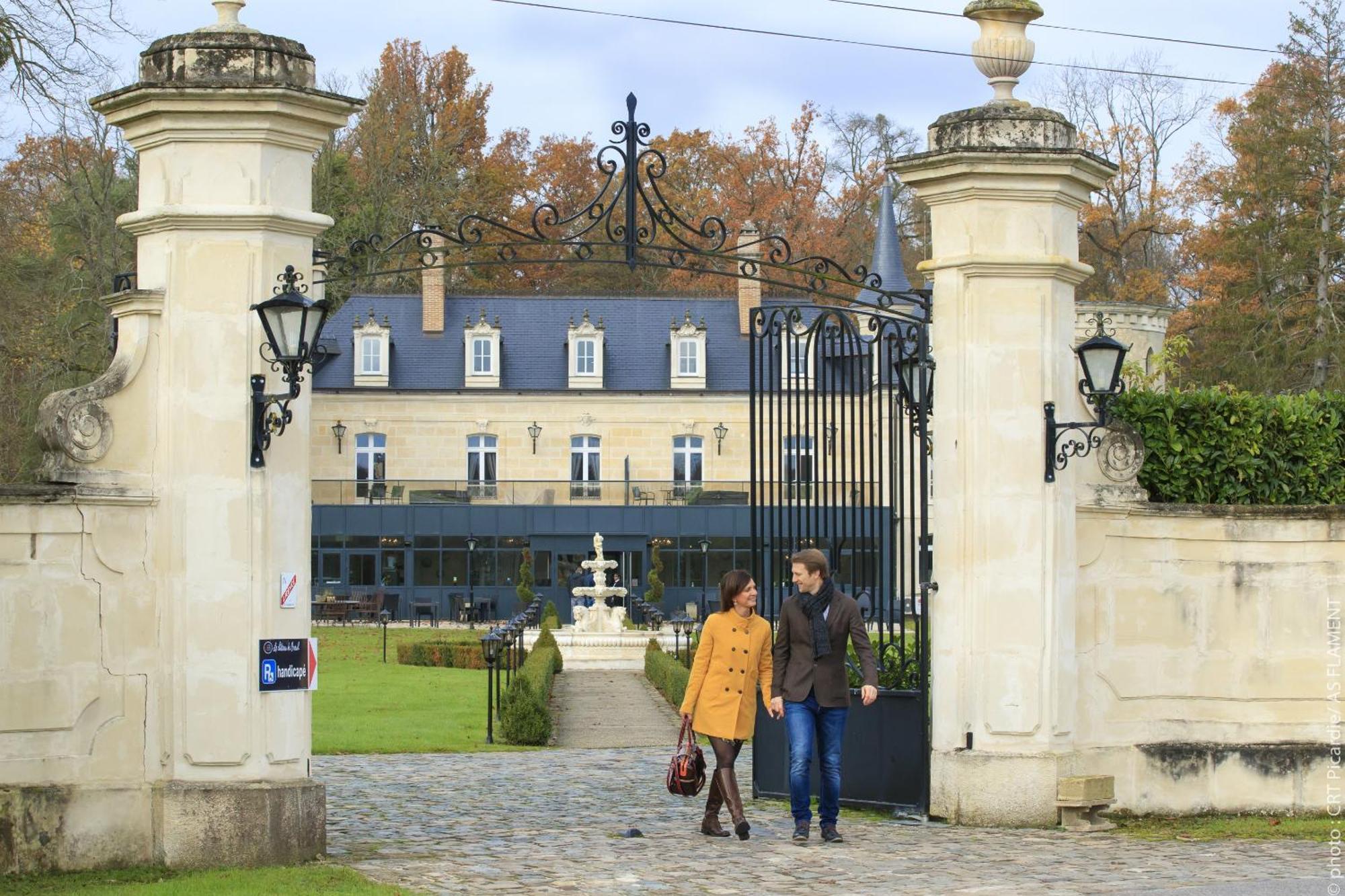 Château De Breuil Bed & Breakfast Bruyeres-et-Montberault Ngoại thất bức ảnh