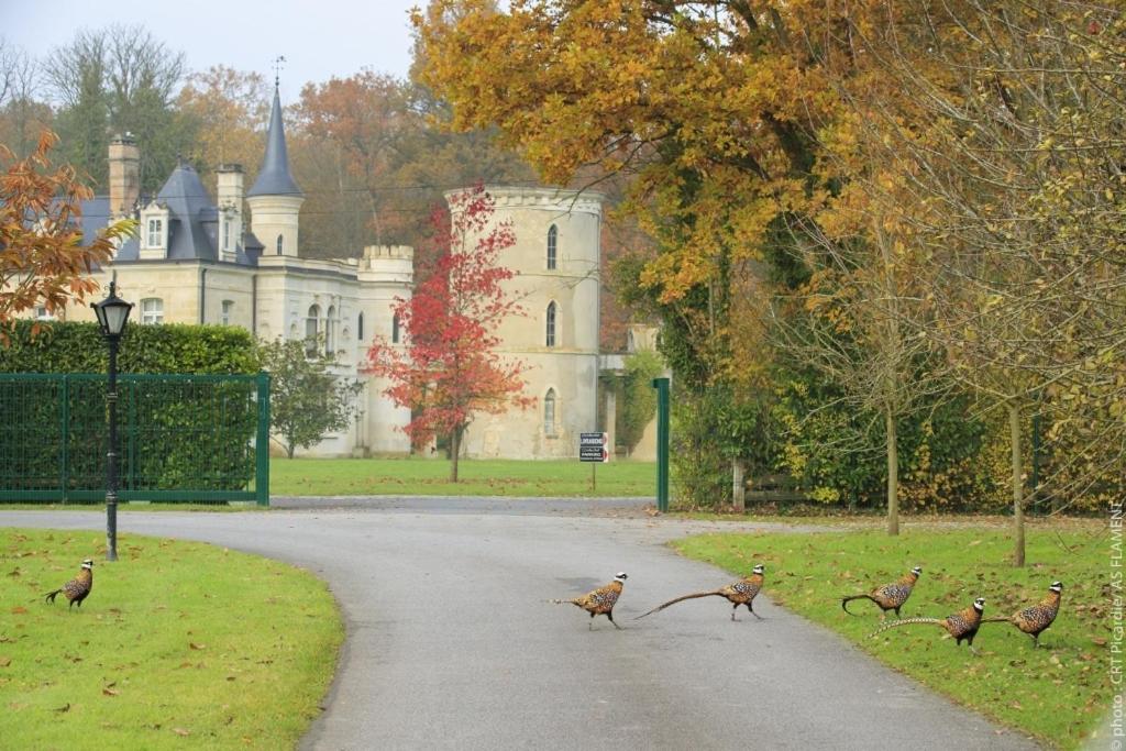 Château De Breuil Bed & Breakfast Bruyeres-et-Montberault Ngoại thất bức ảnh
