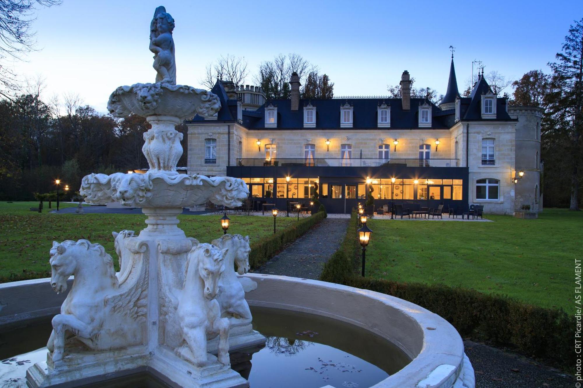 Château De Breuil Bed & Breakfast Bruyeres-et-Montberault Ngoại thất bức ảnh